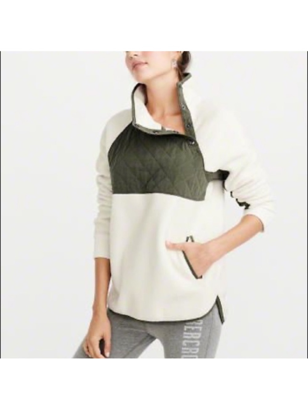 Abercrombie Cozy Quilted Snap Neck Fleece Pullover Asymmetrical Size M - Picture 2 of 5